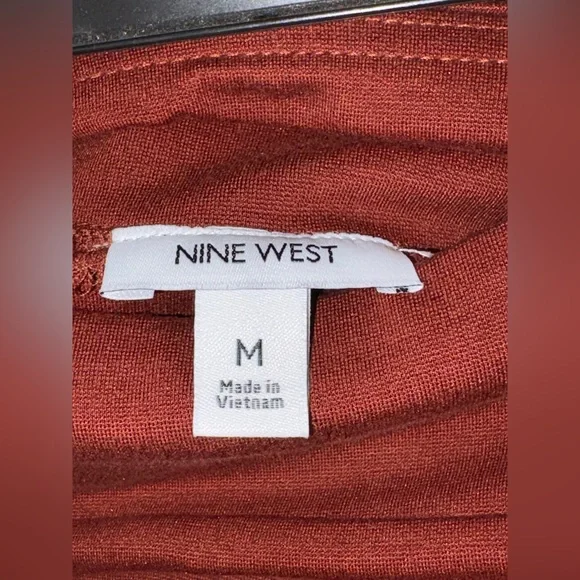 Nine West Pull-On Ponte Pencil Skirt - Picture 4 of 6